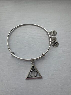 Alex and Ani - Deathly Hallows Symbol Bangle Bracelet (Harry Potter)